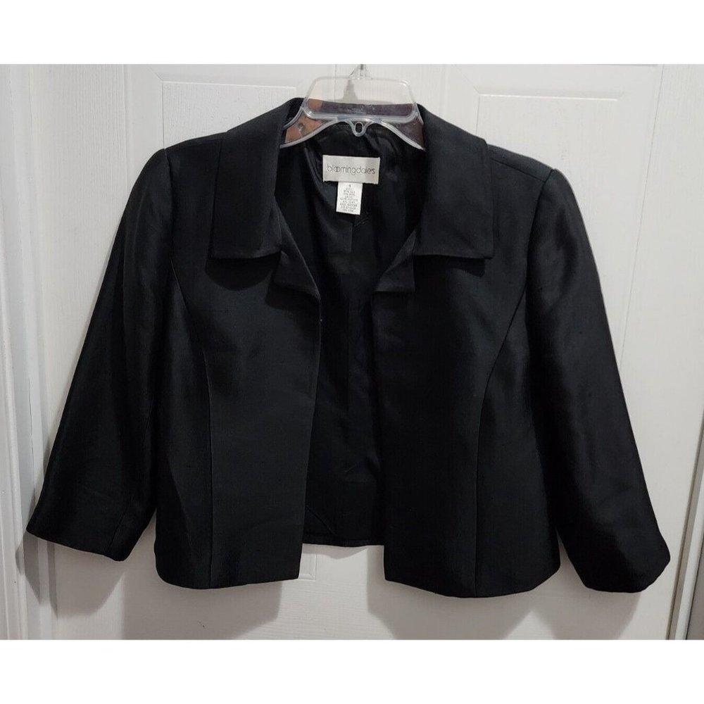 Bloomingdales Women's Cropped Open‎ Front Jacket Black Silk/Wool Blend Size 4
